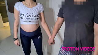 ŏ�達のプロデューサーのBrazukasかく大使に会えるということで女性には、アリシア-ウェラーだとか、このソファなしのコンドーム