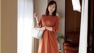 "Men har doim erim bilan jinsiy aloqada bo'lganga o'xshayman.Xaruna egava, 40 yoshda.U turmush qurganiga 15 yil bo'lgan bir farzandning onasi.Odatda qurilish ob'ektlarida erkaklar bilan aralashgan va elektr ishlarini bajaradigan Gaten qizlari.Bunday odamning xarunasi tana maktab qizlarini yo'qotadi, balki hammomda noz-karashma qilishni yaxshi ko'radigan yoqimli tomoni.Biroq, men oyiga bir marta erim bilan jinsiy aloqada bo'laman.Bundan tashqari, kiritilgandan keyin hech qanday texnika yo'qdek tuyuladi va u har doim o'zini acme qilib ko'rsatadi.