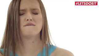 WHITEBOXXX - (סטייסי קרוז) - פאַרפירעריש טין טיף ליבע מאכן סעסיע מיט איר ליבהאָבער