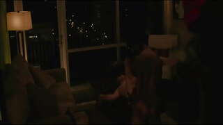 Аманда Фуллер Эт һәм ванна бу кш Ак һәм синем цветах