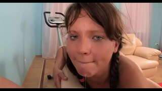 Cantik cukup gal menerima selangkangan menjilat