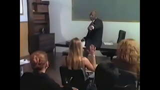 Профессор но Тина