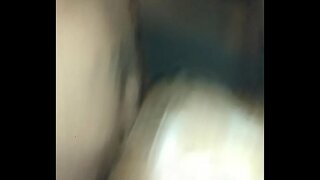 ТИАНИКА REY ПОКОРЯЕТСЯ ТРАХАНИЮ СОСАНИЮ СИСЕК ÜZRƏ-İT