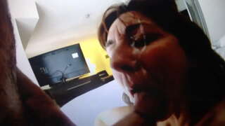 Cougar scortum fit ingens onus in faciem eius!