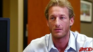 ���က္ရင္းနွင့္ဓားမ်ားပသည္ရောင်ရမ်းခွင့်