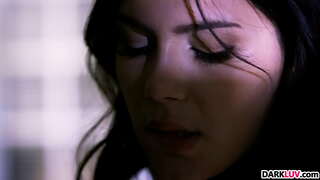 אחד מיוחד BBC לילה על ולנטינה Nappi