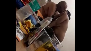 Wala Mosugot si Greg, pero wala mohawa ang Lalaki.!