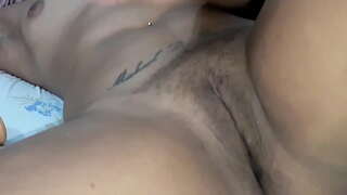 ���ਸ Tigress ਹੈ ਆਪਣੇ professorinha, bares ਇਸ ਨੂੰ ਸਾਰੇ ਲਤ੍ਤਾ ਵਿੱਚ ਹੈ ਅਤੇ ਉਸ ਨੂੰ ਲੱਗਦਾ ਹੈ ਚੂਤ ਕਰਨ ਨਾਲ ਤੁਹਾਨੂੰ ਲੂੰਡ ਤੱਕ ਬੀ. ਇੱਕ ਚੰਗੀ-ਵੱਡੇ ਅਤੇ ਮੋਟੀ