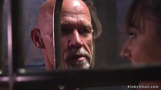 Пересь мур брюнетка пӧсь трахать гульымо кузёелэн ляльчиез, ляльчиын улон дыръяз со ӧз кысӥе веревочный трахать