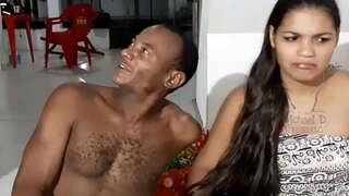 وهنا مقتطفات من الفيلم حيث لديها الجنس pauleira الجنس مع اختراق مزدوج في الكلب ، زنجي و العلامة التجارية الجديدة واحدة من كبير ديك