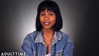 Jenna Foxx Masturbates &amp;amp; Talks About It!